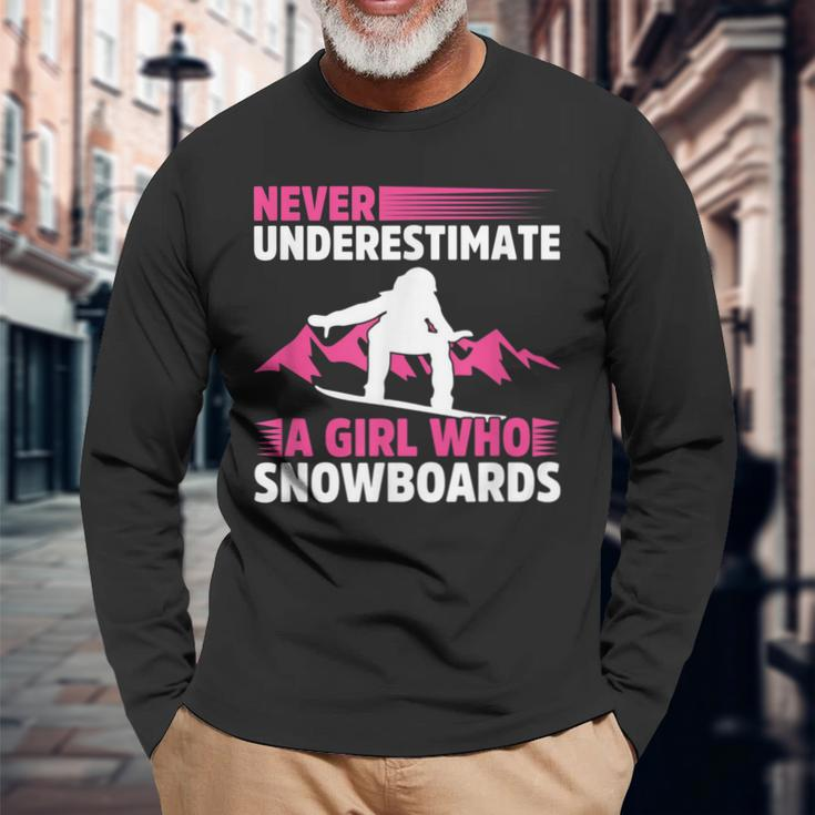 Never Underestimate A Girl Snowboard Snowboarder Wintersport Long Sleeve T-Shirt T-Shirt Gifts for Old Men