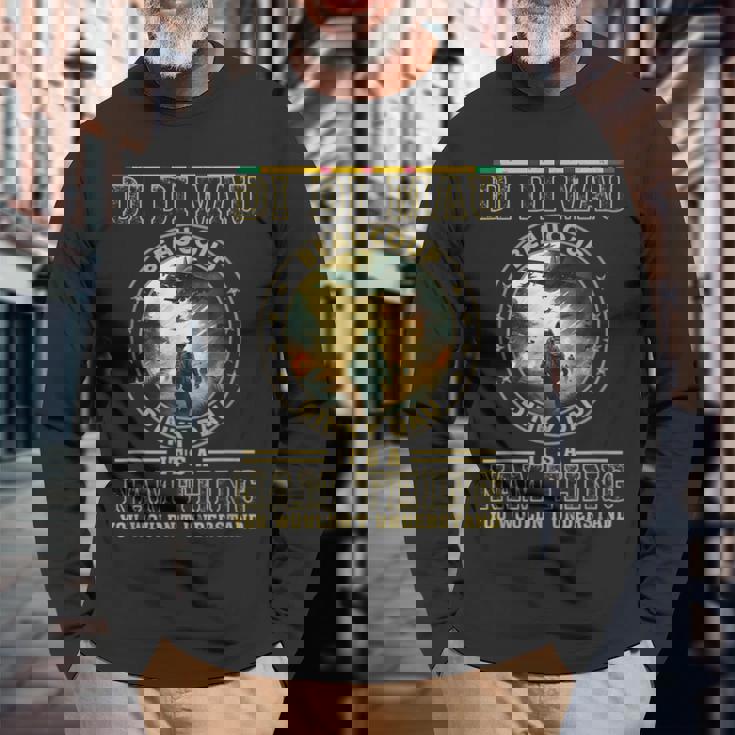 Vietnam Veteran Di Di Mau Vietnam War Memory Memorial Day Long Sleeve T-Shirt Gifts for Old Men