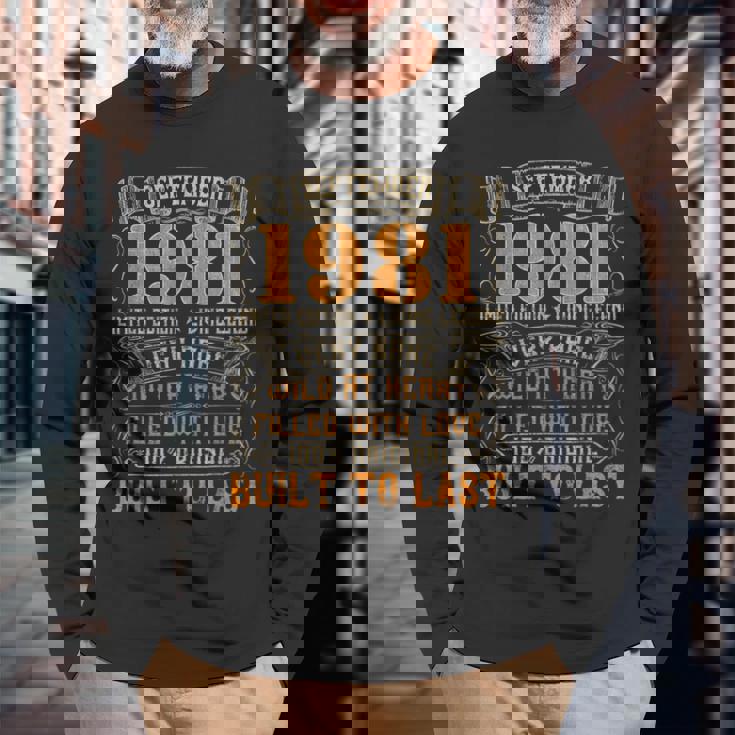Vintage 1981 September Retro Born In 1981 Birthday Long Sleeve T-Shirt Gifts for Old Men Vintage 1981 September Retro Born In 1981 Birthday Long Sleeve T-Shirt Gifts for Old Men