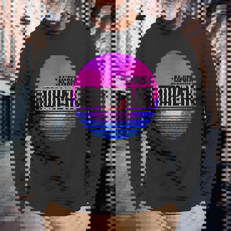 Vintage Moorpark Vaporwave California Long Sleeve T-Shirt Gifts for Old Men