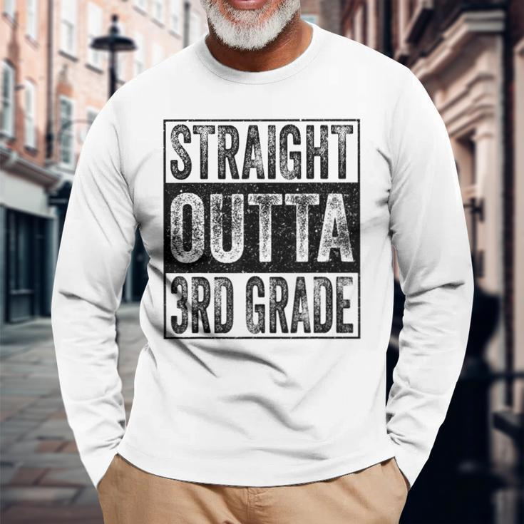 Straight Outta 3Rd Grade Class 2022 Graduate Third Grade Long Sleeve T-Shirt T-Shirt Gifts for Old Men
