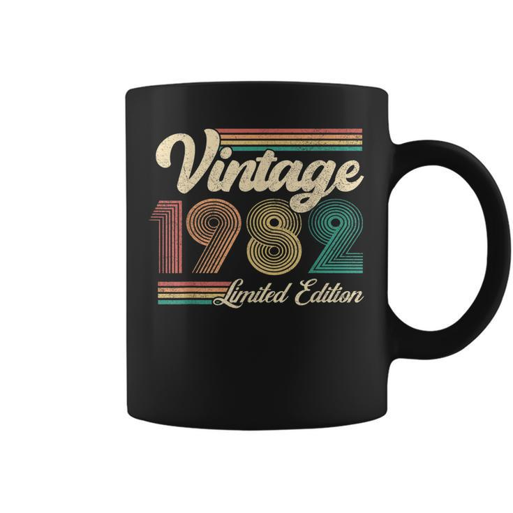 40 Year Old Gifts Born In 1982 Vintage 40Th Birthday Retro  Coffee Mug