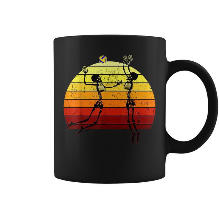 Halloween Volleyball Skeleton Player Retro Vintage Sport Volleyball Funny Gifts Coffee Mug