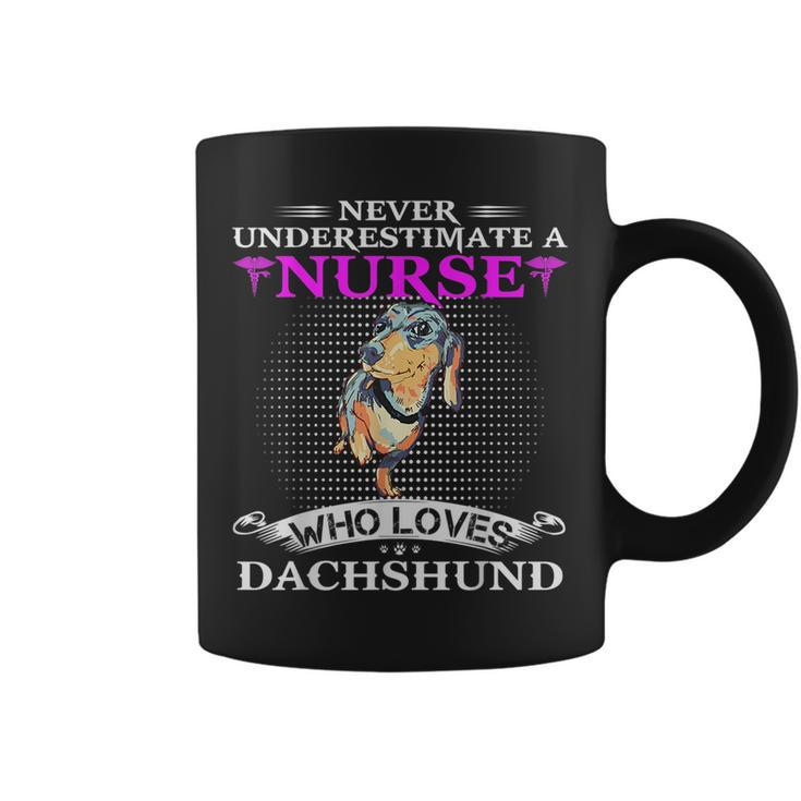 Never Underestimate A Nurse Who Loves Dachshund Dog Funny Coffee Mug