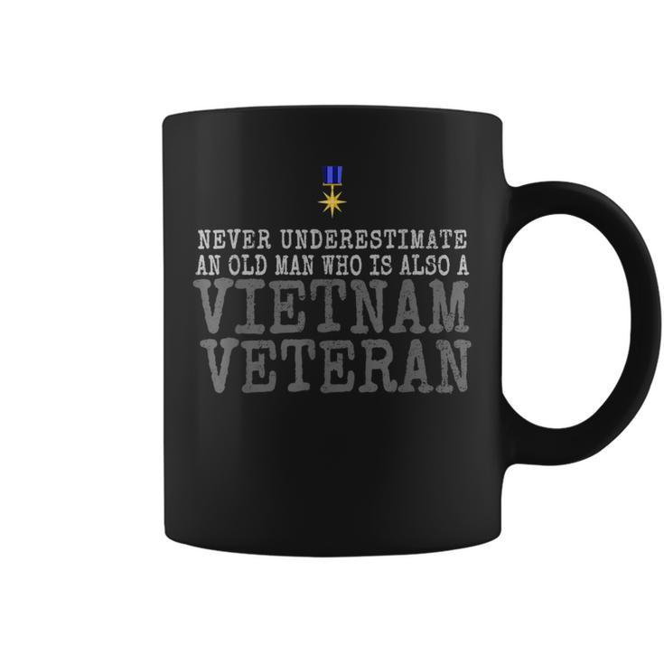 Never Underestimate An Old Man Who Is Vietnam Veteran Gift For Mens Coffee Mug