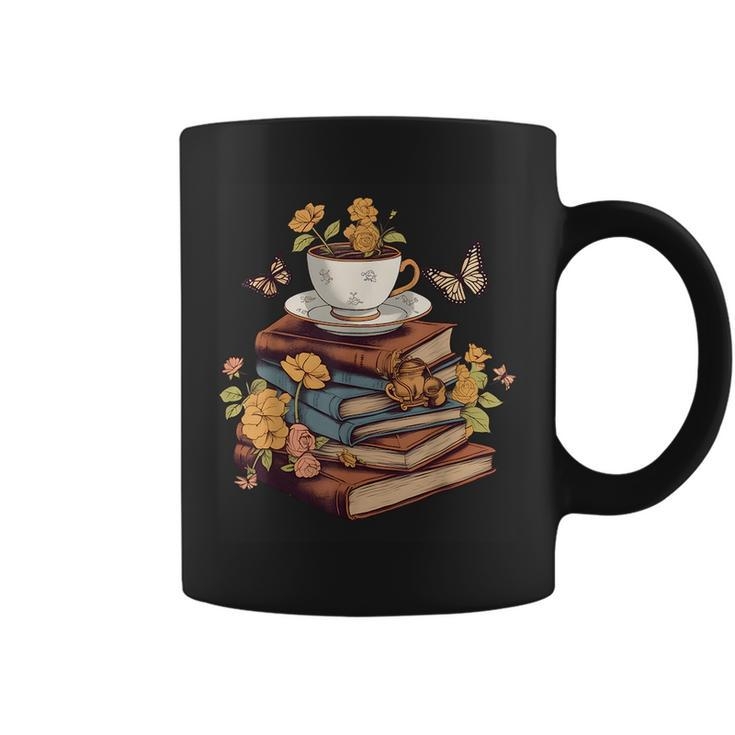 Vintage Cottagecore Aesthetic Butterfly Floral Book Lover Butterfly Funny Designs Funny Gifts Coffee Mug