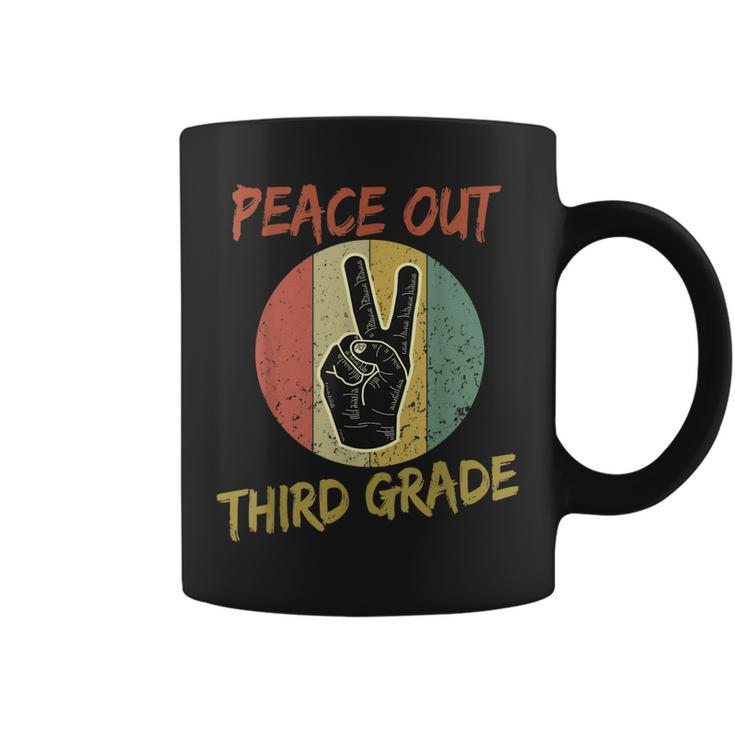 Vintage Graduate Third Grade 2022 Peace Out 3Rd Grade Coffee Mug
