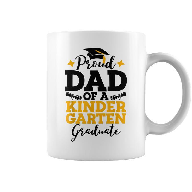 Proud Dad Of Kindergarten 2023 Grad Graduation Class Of 2023 Coffee Mug