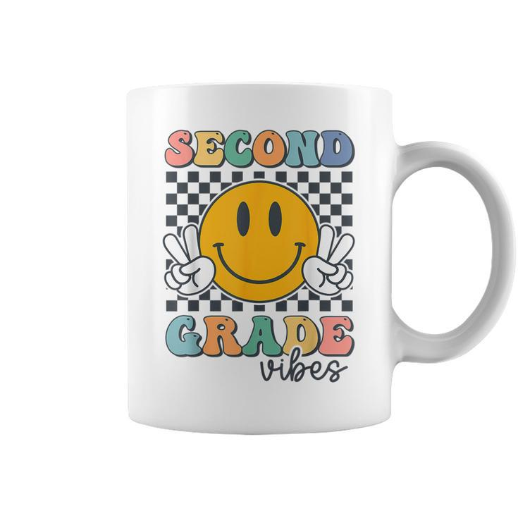 Second Grade Vibes Retro Smile Back To School 2Nd Grade Team Coffee Mug