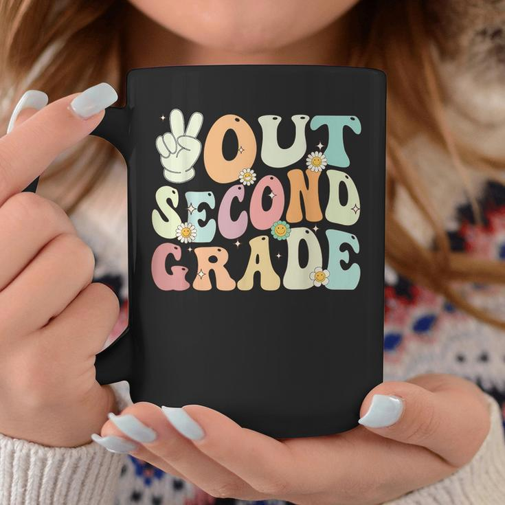 Peace Out Second Grade Retro Groovy Last Day Of School 2023 Coffee Mug Unique Gifts