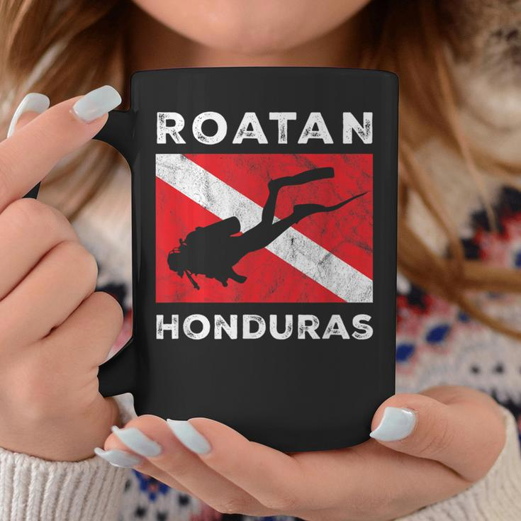 Retro Roatan Honduras Scuba Dive Vintage Dive Flag Diving Coffee Mug Personalized Gifts