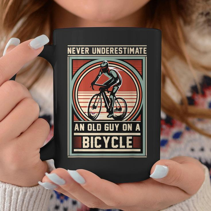Never Underestimate An Old Guy On A Bicycle Vintage Style Coffee Mug Funny Gifts