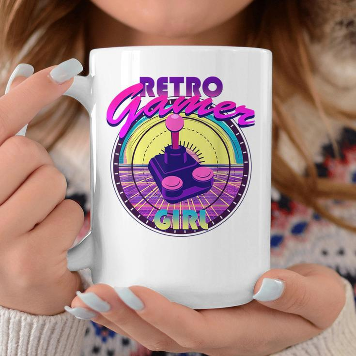 Retro Gamer 80S Vibes Girl Joystick Analog Video Games 80S Vintage Designs Funny Gifts Coffee Mug Unique Gifts