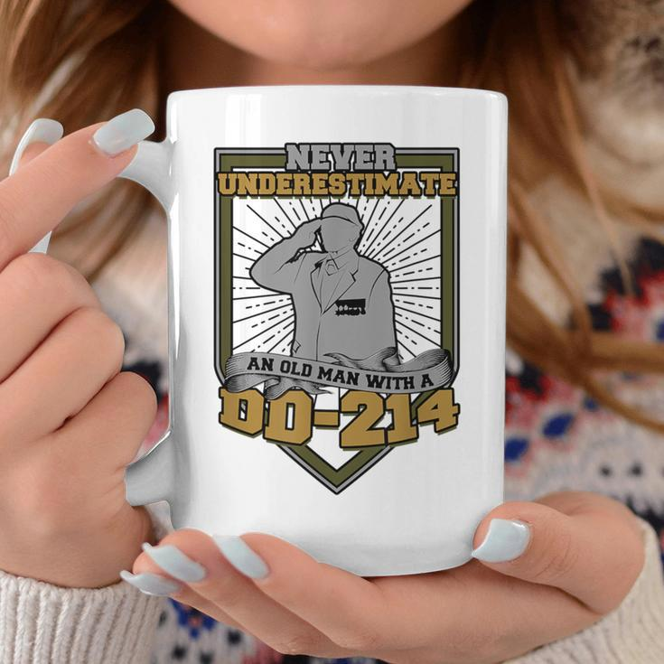 Never Underestimate An Old Man With A Dd-214 Air Force Coffee Mug Funny Gifts