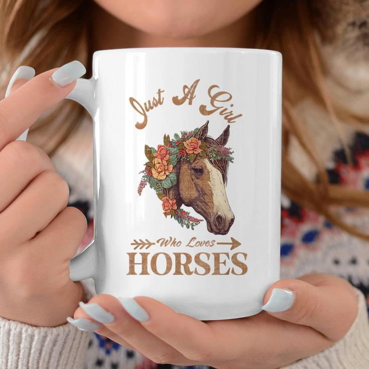 Vintage Retro Just A Girl Who Loves Horses Horseback Riding Coffee Mug Funny Gifts
