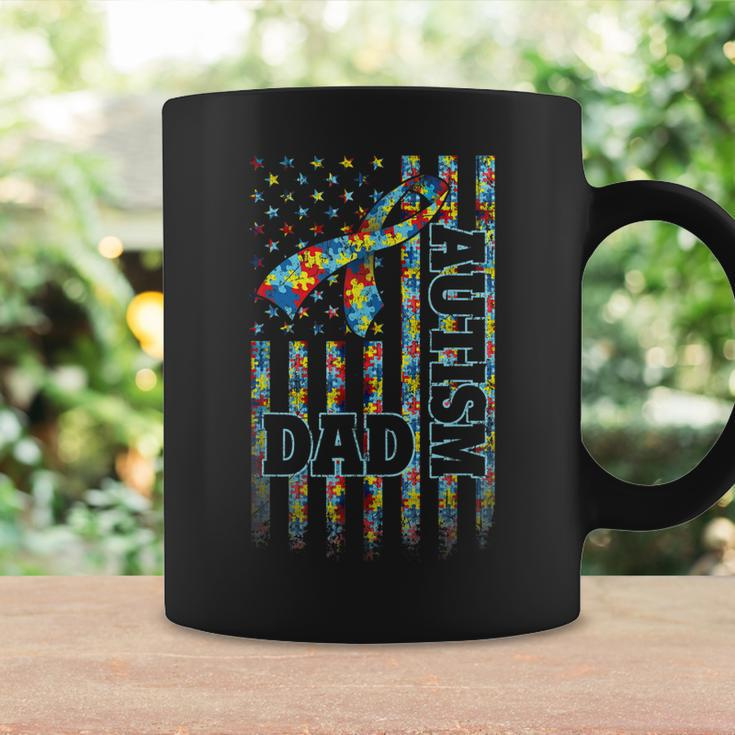 Autism Awareness Proud Autism Dad Vintage Us Flag Coffee Mug Gifts ideas