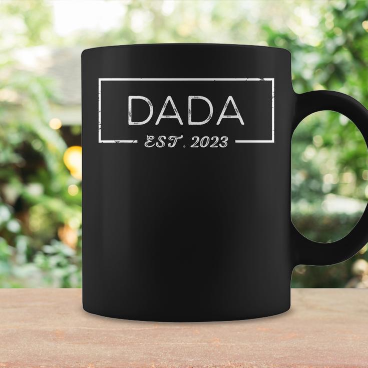 Dada Est 2023 Retro Fathers Day For New Dad Him Papa Grandpa Coffee Mug Gifts ideas