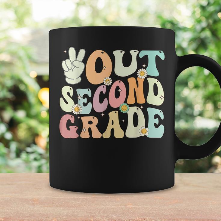 Peace Out Second Grade Retro Groovy Last Day Of School 2023 Coffee Mug Gifts ideas