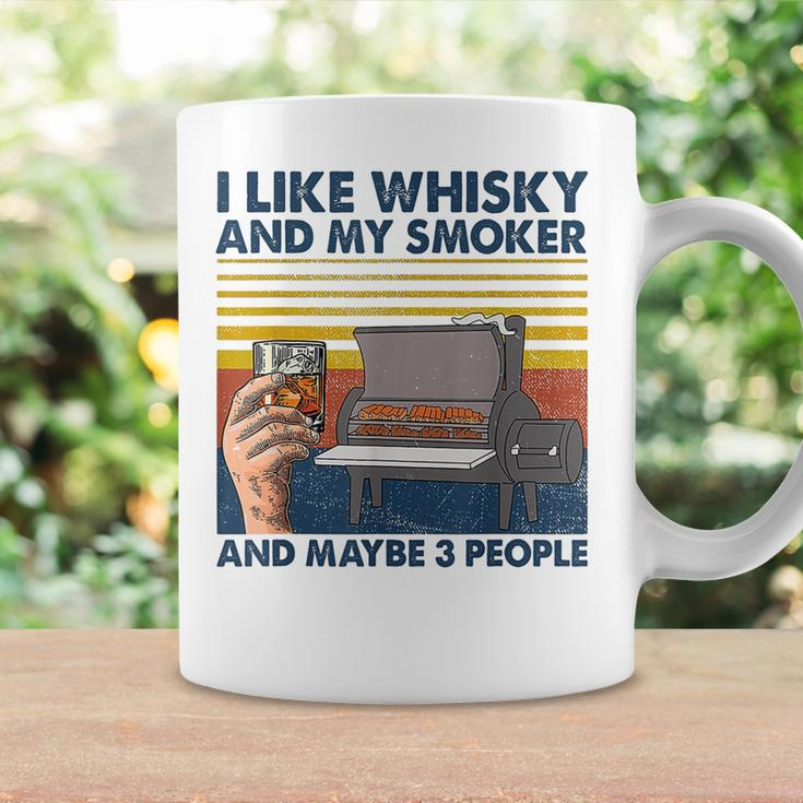 I Like Whisky And My Smoke And Maybe 3 People Retro Vintage Coffee Mug Gifts ideas