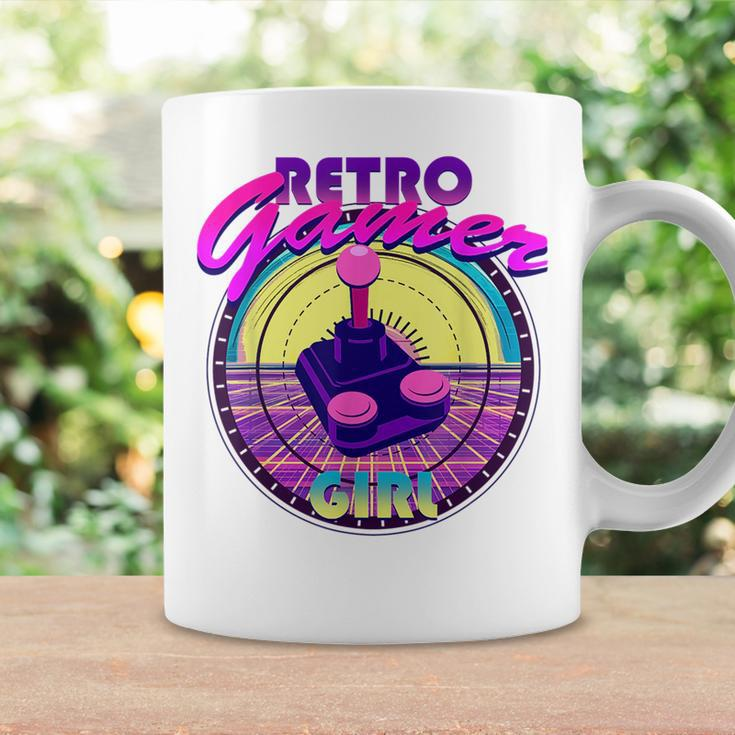 Retro Gamer 80S Vibes Girl Joystick Analog Video Games 80S Vintage Designs Funny Gifts Coffee Mug Gifts ideas