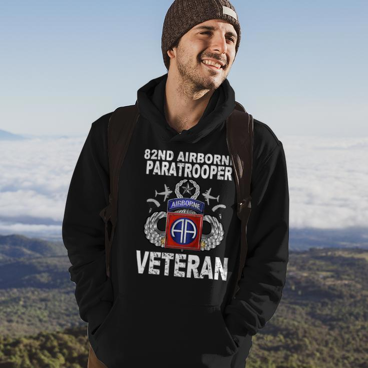 82Nd Airborne Paratrooper Veteran VintageShirt Hoodie Lifestyle