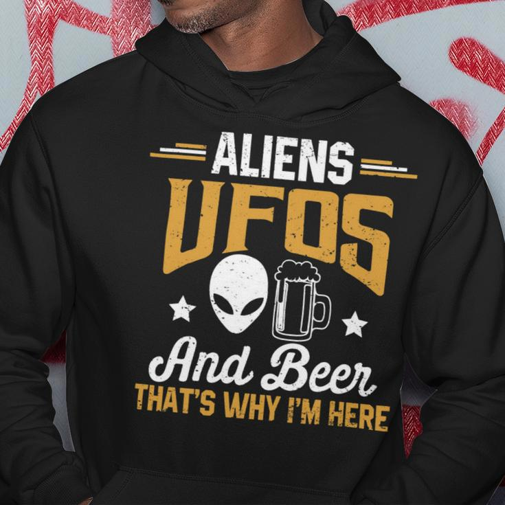 Beer Funny Aliens Ufos And Beer Thats Why Im Here Mens Space Hoodie Unique Gifts