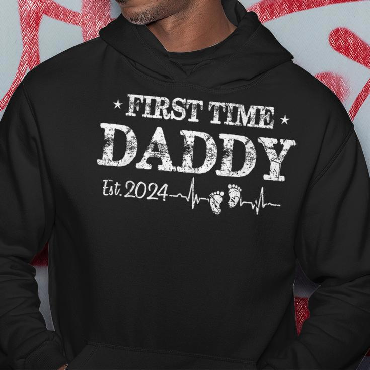 First Time Daddy New Dad Est 2024 Fathers Day Hoodie Funny Gifts