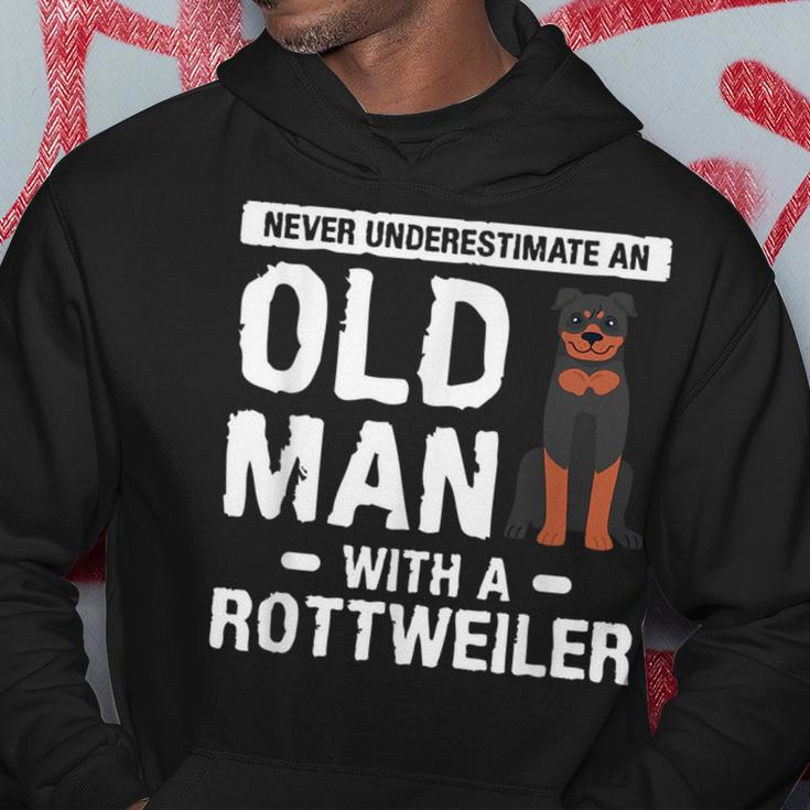 Never Underestimate An Old Man With A Rottweiler Dog Lover Hoodie Funny Gifts