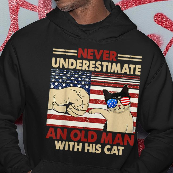 Never Underestimate An Old Man With His Cat Funny Hoodie Funny Gifts