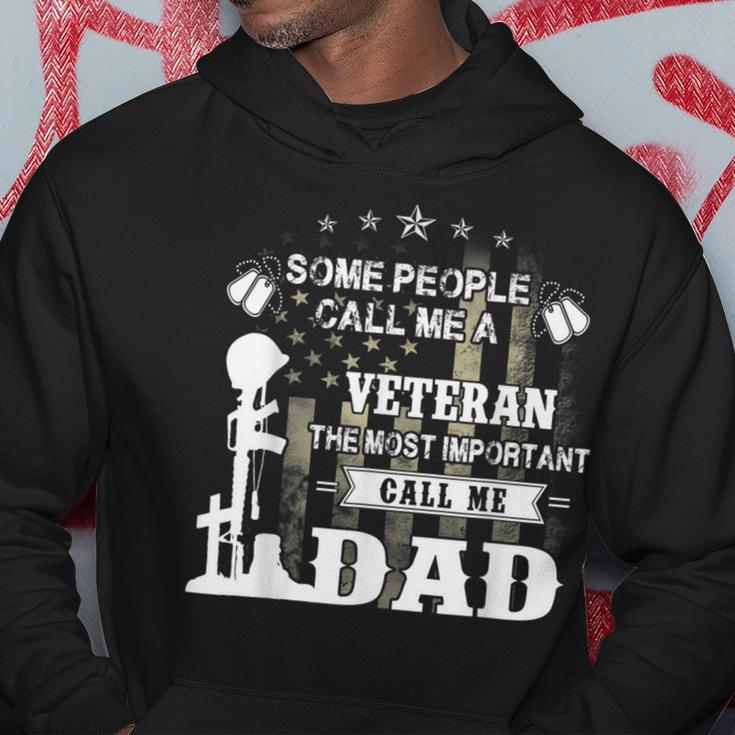 Never Underestimate The Power Of Veteran Dad Gift For Mens Hoodie Funny Gifts