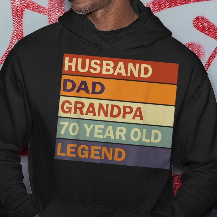 Vintage 70Th Birthday Saying For 70 Year Old Dad And Grandpa Gift For Mens Hoodie Funny Gifts