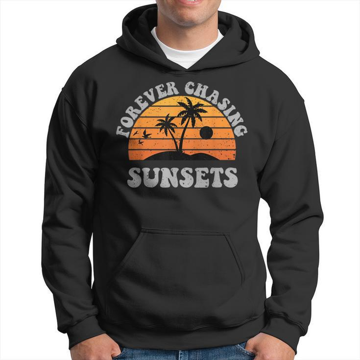 Forever Chasing Sunsets Funny Retro Sunset Photographer Men Hoodie