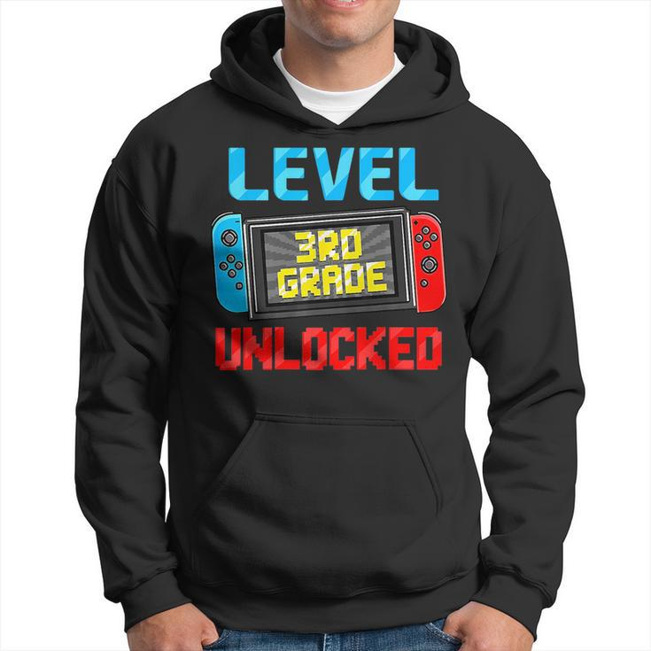 Level 3Rd Grade Unlocked Back To School First Day Boy Girl  3Rd Grade Funny Gifts Hoodie