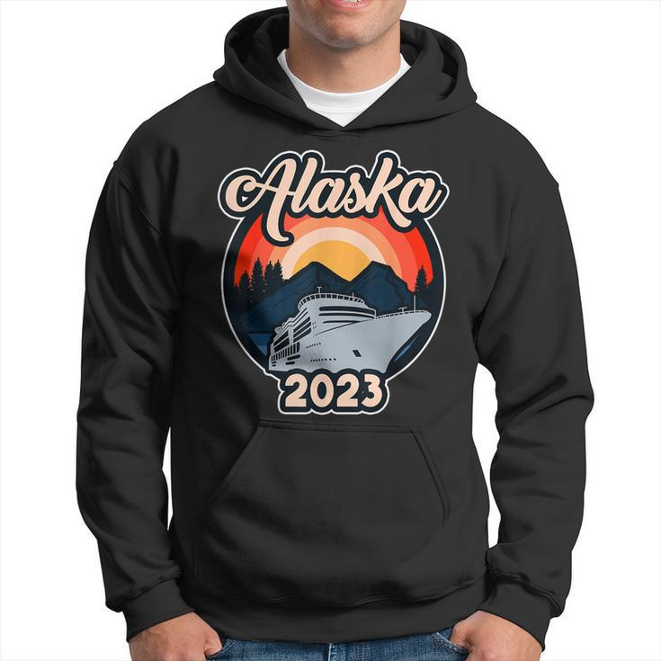 Retro Alaskan Cruise 2023 | Cruising To Alaska Boat Ship  Hoodie