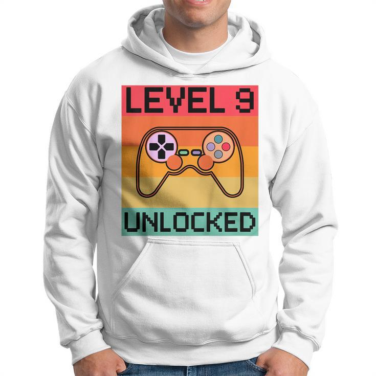 Kids Level 9 Unlocked - Video Gamer - 9Th Birthday Gaming Gift  Hoodie