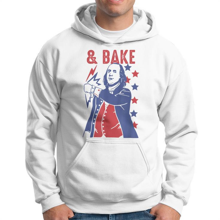 Shake And Bake Funny Couple Matching 4Th Of July Bake  Hoodie