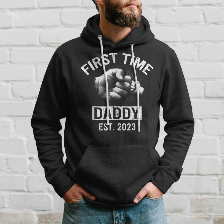 First Time Daddy New Dad Est 2023 Fathers Day Gift Hoodie Gifts for Him