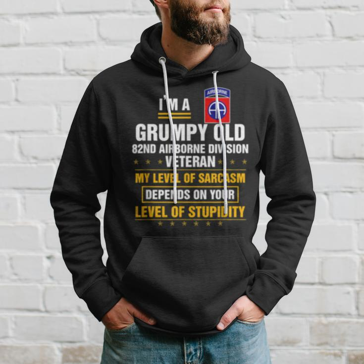 Im A Grumpy Old 82Nd Airborne Division Veteran Hoodie Gifts for Him