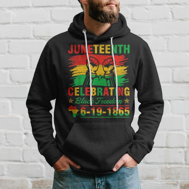 Junenth Breaking Every Chain 1865 Black American Freedom Hoodie Gifts for Him