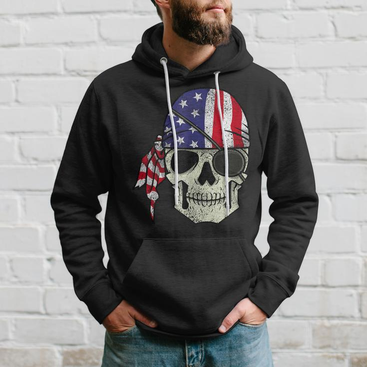 Pirate 4Th Of July Men Distressed Usa Skull American Flag Hoodie Gifts for Him