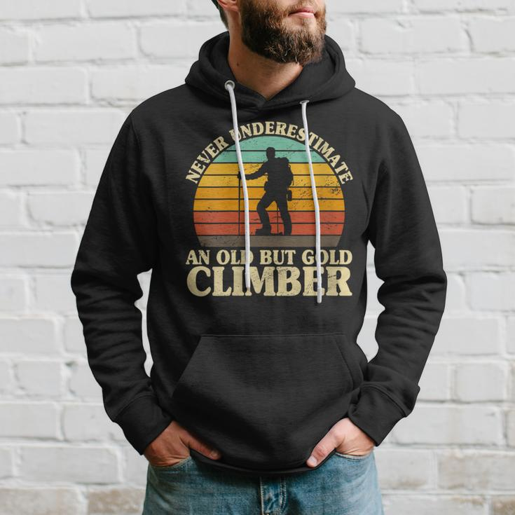 Never Underestimate An Old Climber Rock Climbing Mountain Hoodie Gifts for Him
