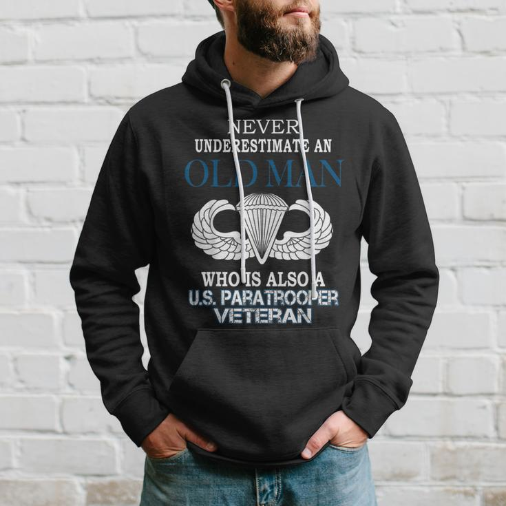 Never Underestimate Us Paratrooper Veteran Father's Day Xmas Hoodie Gifts for Him