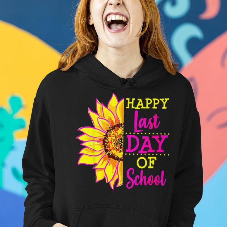 Sunflower Last Day Of School Teacher Gift End Year Preschool Women Hoodie Gifts for Her