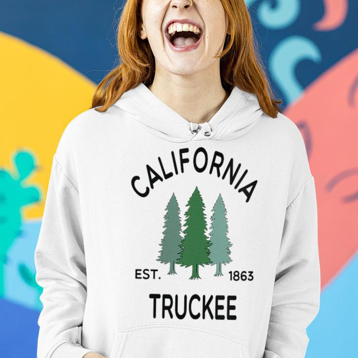 Vintage Truckee California Sierra Nevada Evergreen Tree Women Hoodie Gifts for Her