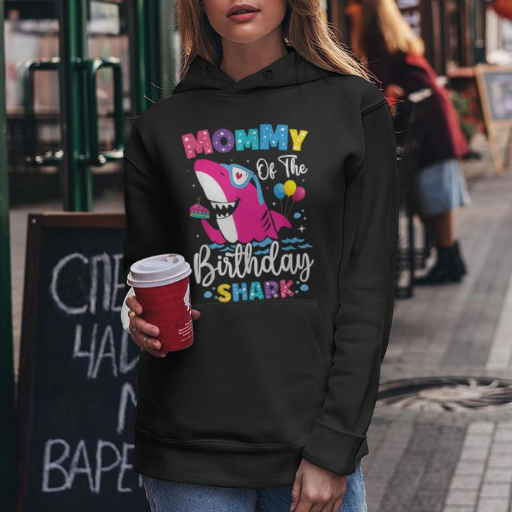 Mommy Of The Shark Birthday Mom Matching Family Women Hoodie Unique Gifts