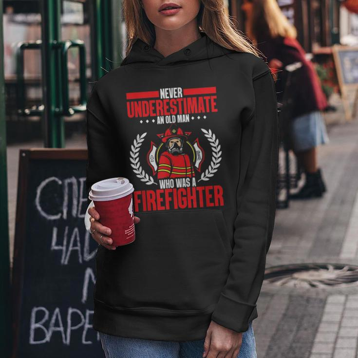 Retired Never Underestimate An Old Man Who Was A Firefighter Gift For Mens Women Hoodie Funny Gifts