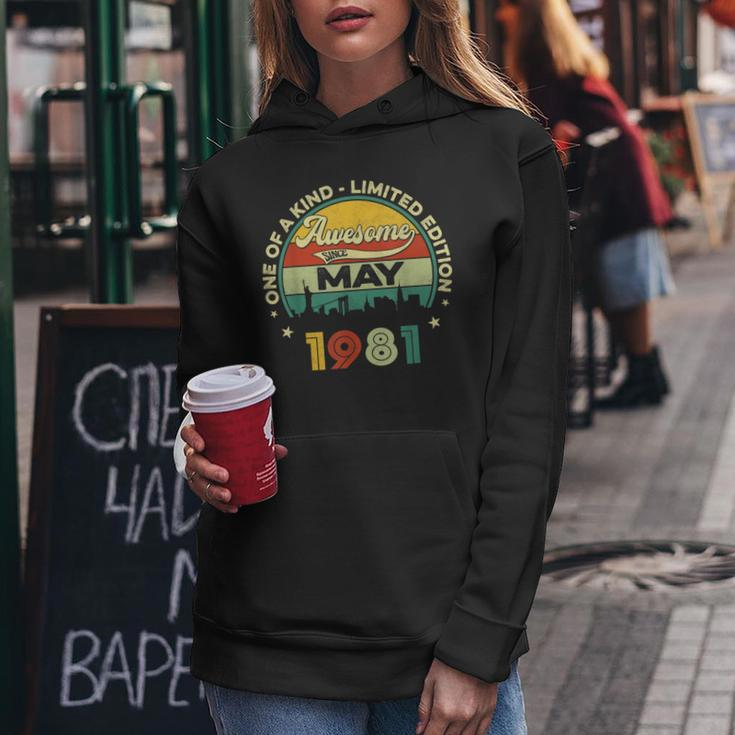 Retro May 1981 40 Years Old Vintage 40Th Birthday Men Women 40Th Birthday Funny Gifts Women Hoodie Unique Gifts