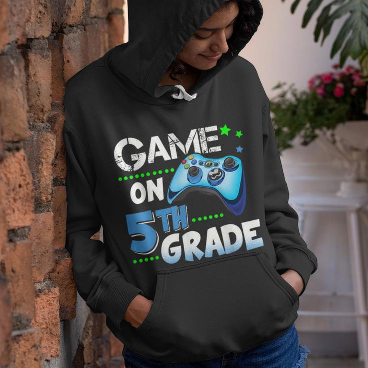 Fifth Grade Funny Game On 5Th Grade Gift 5Th Gifts Youth Hoodie