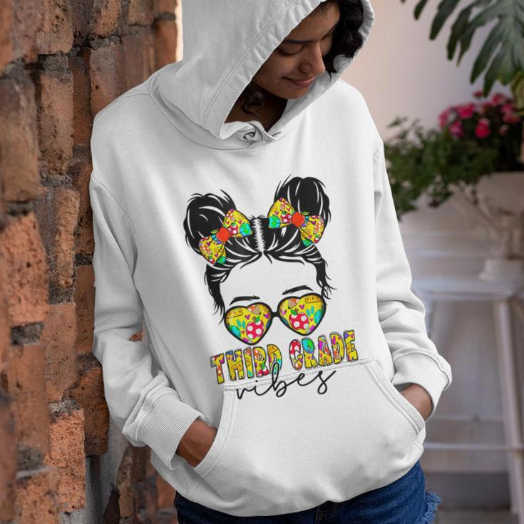 3Rd Grade Vibes Messy Hair Bun Girl First Day Of School 3Rd Grade Gifts Youth Hoodie