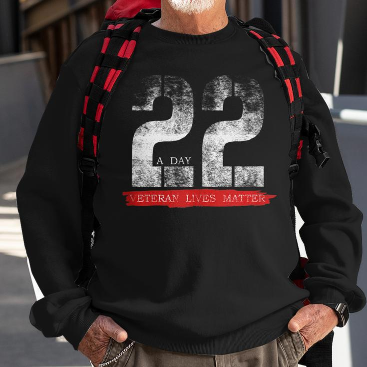 22 A Day Veteran Lives Matter Military Suicide Awareness Sweatshirt Gifts for Old Men